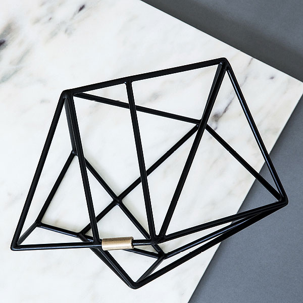 Dimond Sculpture Kristina Dam Studio